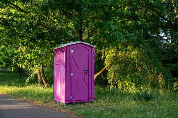 Porta potty delivery and setup in Shinglehouse, PA